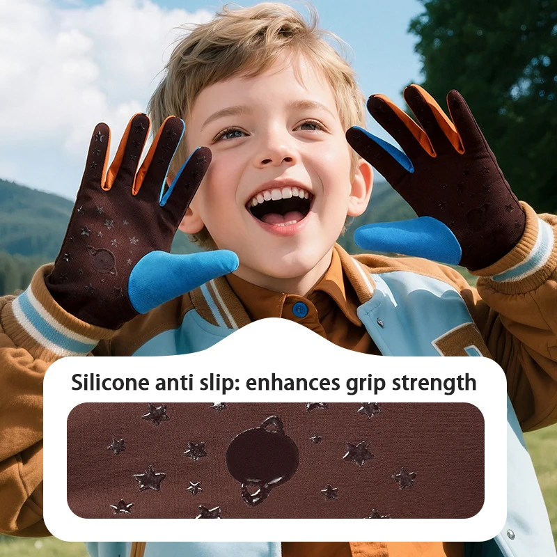 قفازات ركوب الخيل الدافئة والرياح للأطفال للأولاد والبنات قفازات رياضية خارجية سميكة ودافئة مطبوعة برسوم كارتونية