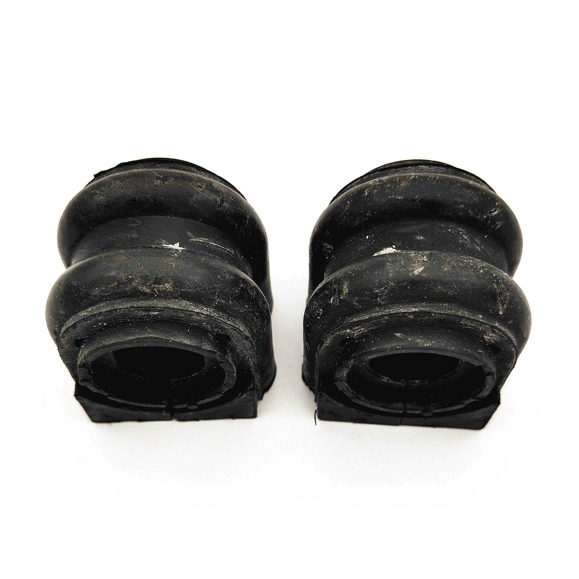 2pieces Front balance rod bushing insulated rubber pad For Chevrolet Sonic Aveo T300