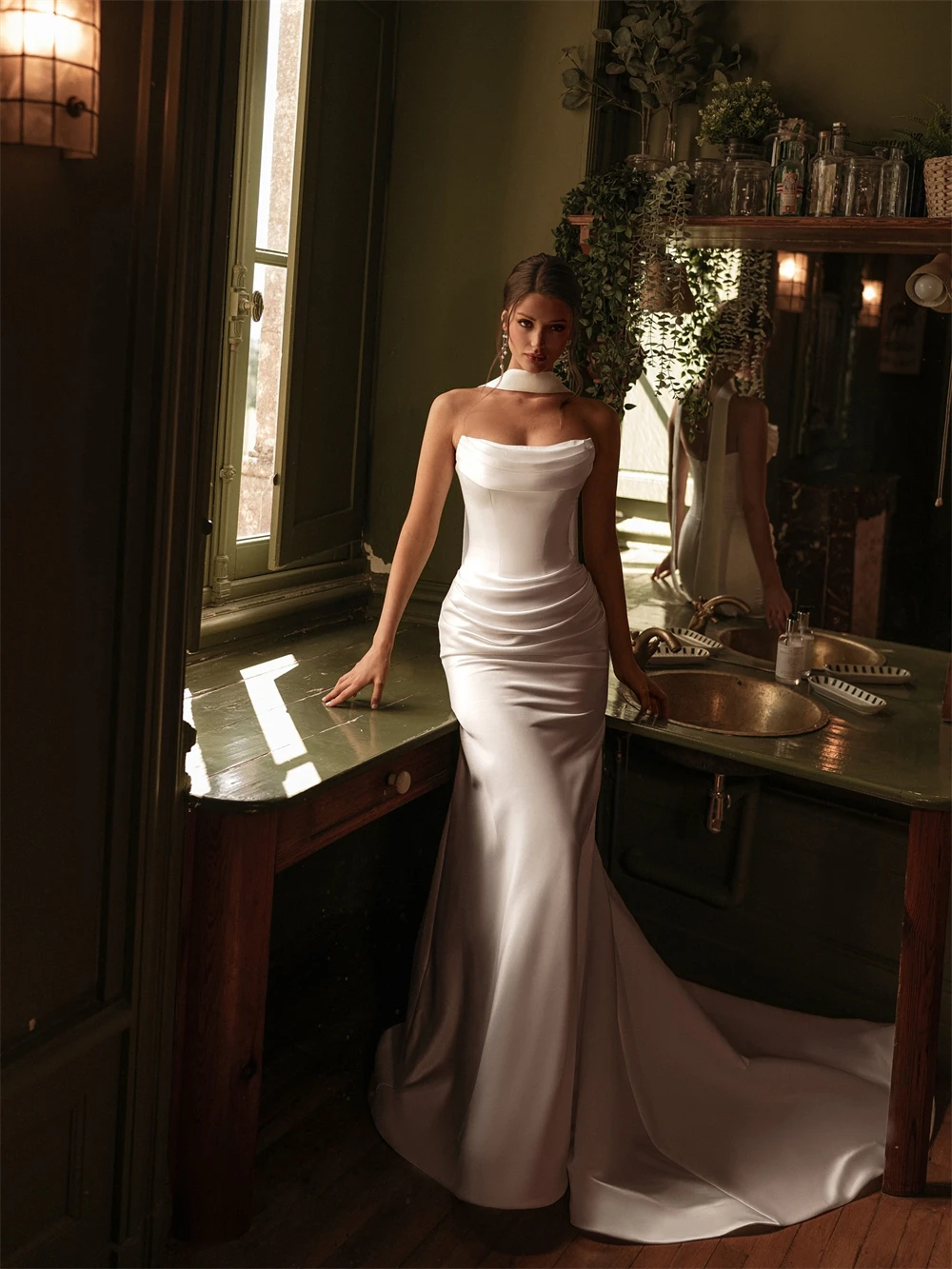 

Customized Elegant White Satin Wedding Dress Formal Strapless Sleeveless Robe de mariée Dreamy Mermaid Court Train Bridal Gowns