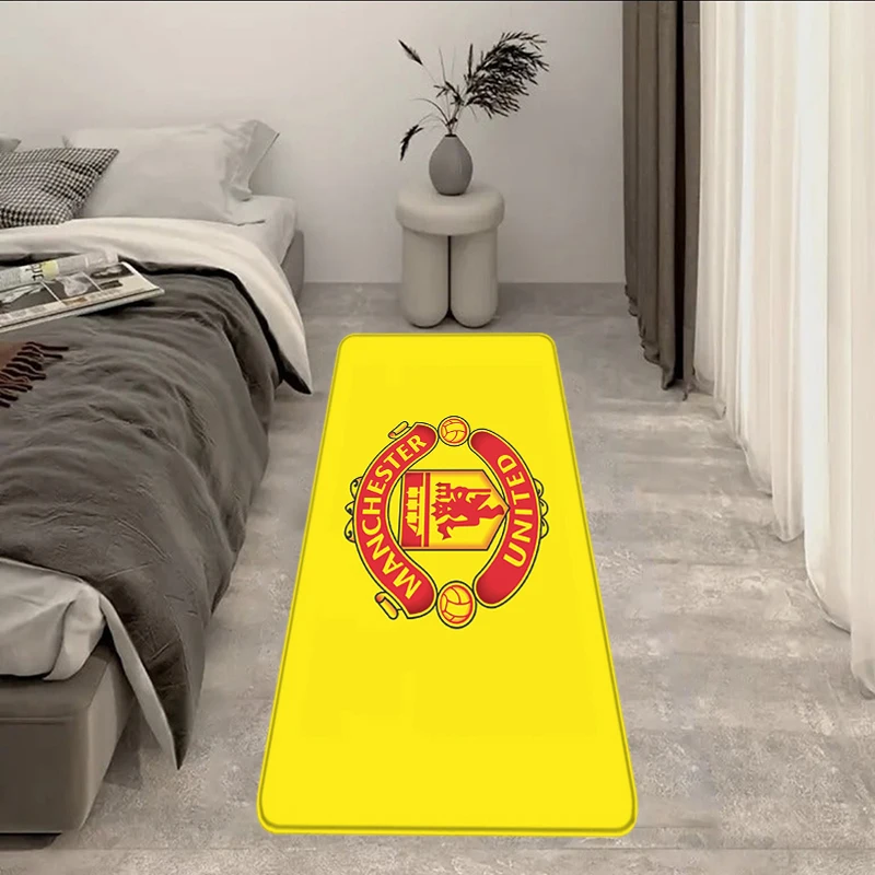 Doormat Living Room Rugs Foot Carpets Manchester United Mat Entrance Prayer Rug Floor Mats Non-slip Kitchen Decor Hallway Carpet