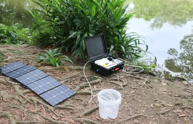 

Portable Suitcase UF Water Purifier with Solar panels water maker compact off grid water solar energy filter
