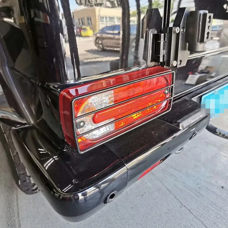 Iron Mesh Rear Tail Lamp Guard For 2002‑2018 Mercedes‑Benz G‑Class W463 G350 G500 G55 G63 G65 Tail Light Protector Mod Parts