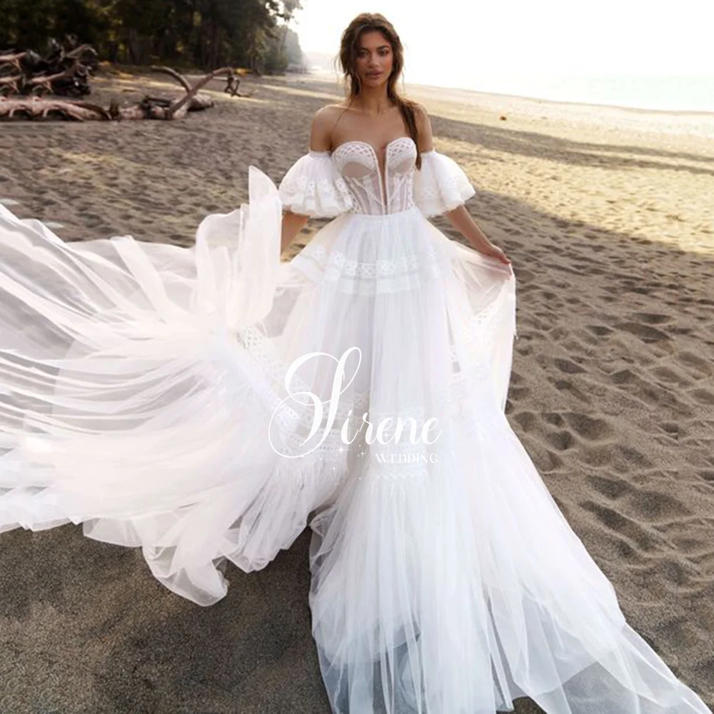 Customized Sweetheart Wedding Dress With Detachable Puff Sleeve Lace Appliques Beach A-Line Bride Gown Backless Button Train