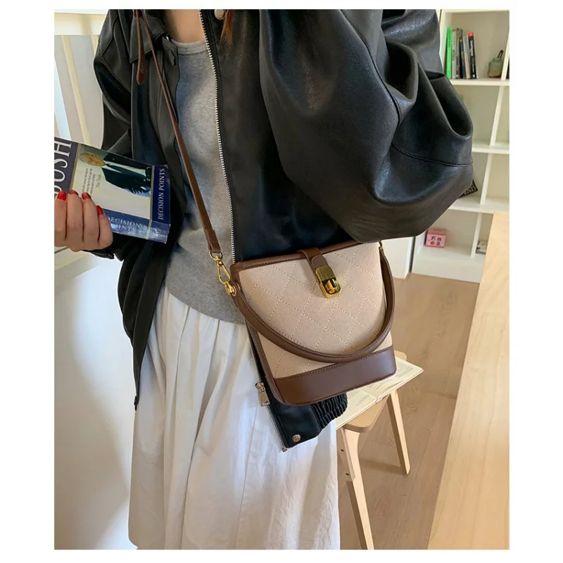 

High-End Ladies Hand Bags Crafted From Magnolia-Patterned Leather Boasting Trendy Lasting Lightweight Vintage Daily Style​