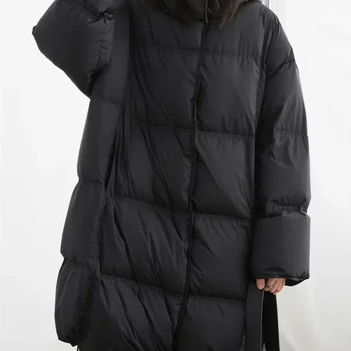 أسفل المعاطف