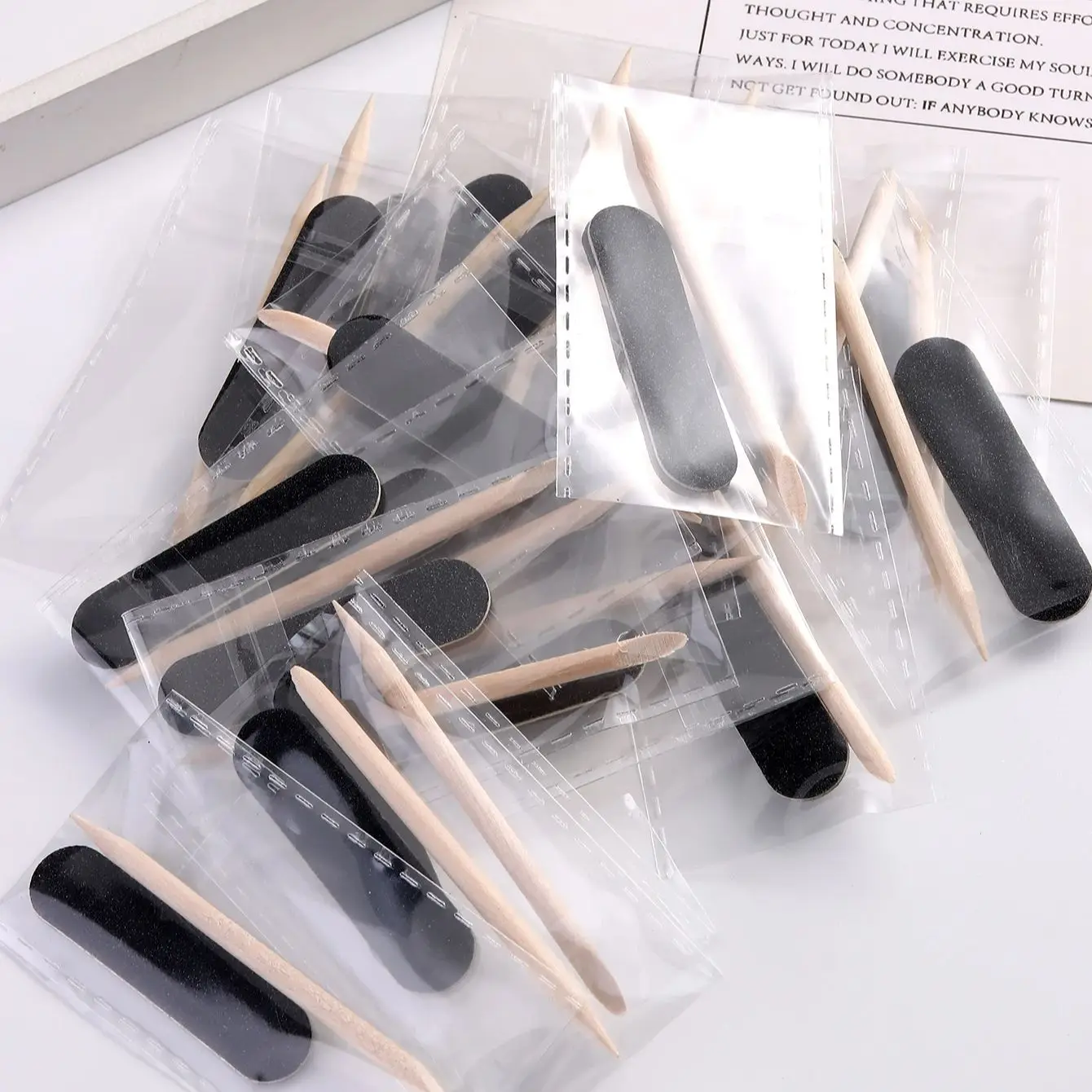 Portable Nail Filer Disposable Cleaning Care Manicure Supplies Mini Nail File Sticks Remover Kit Accessories Nails Art Tools