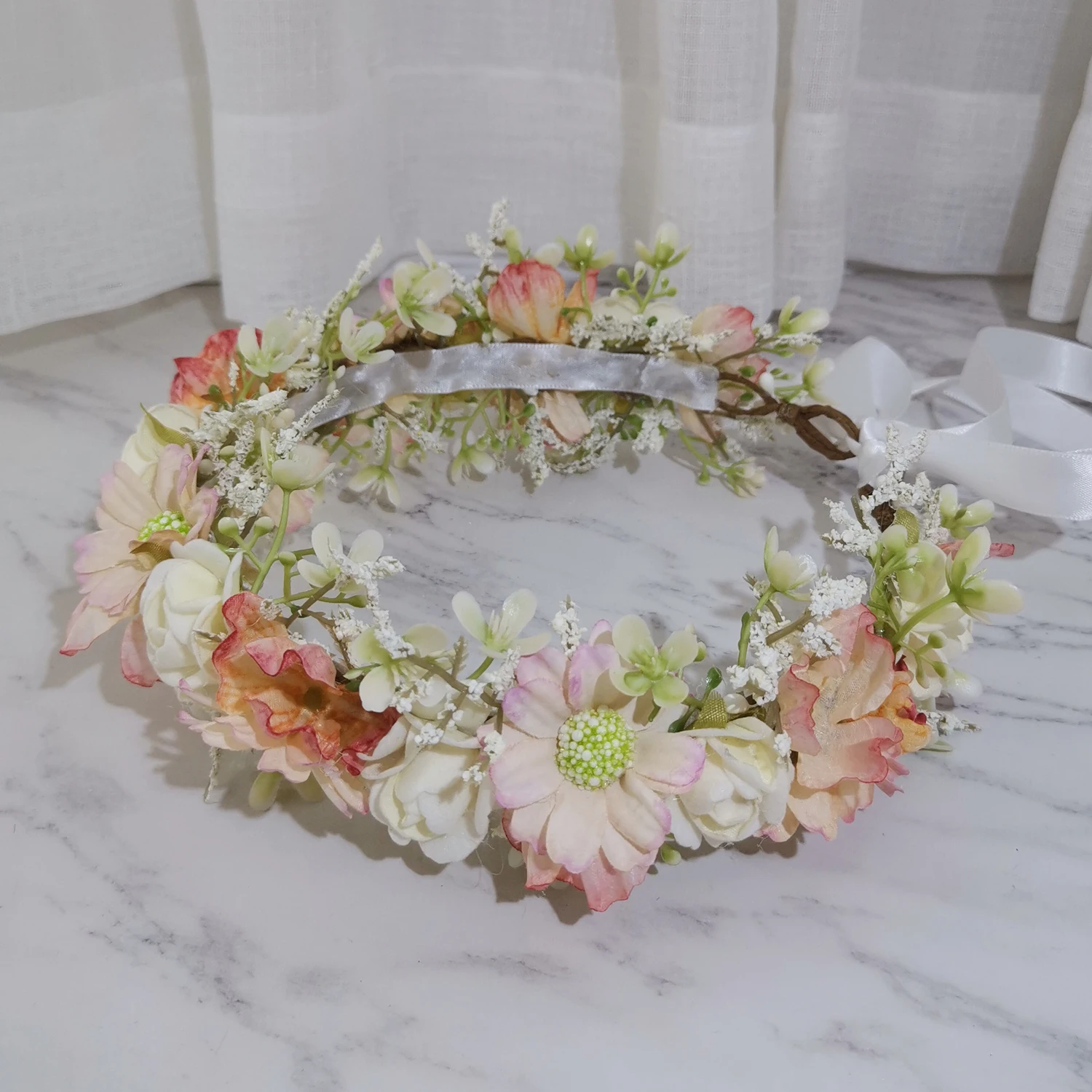 Girl's Daisy Flower Crown Headbands Women Hair Accessories Wedding Head Wear Crown Headband Hat Decoration Girls Floral Garlands