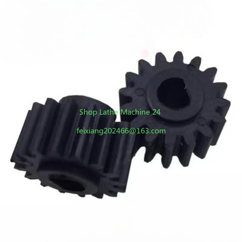 Throttle Motor Rubber Gear Motor Pinion For Hitachi ZAX60 70 120 200 240-3-5-6