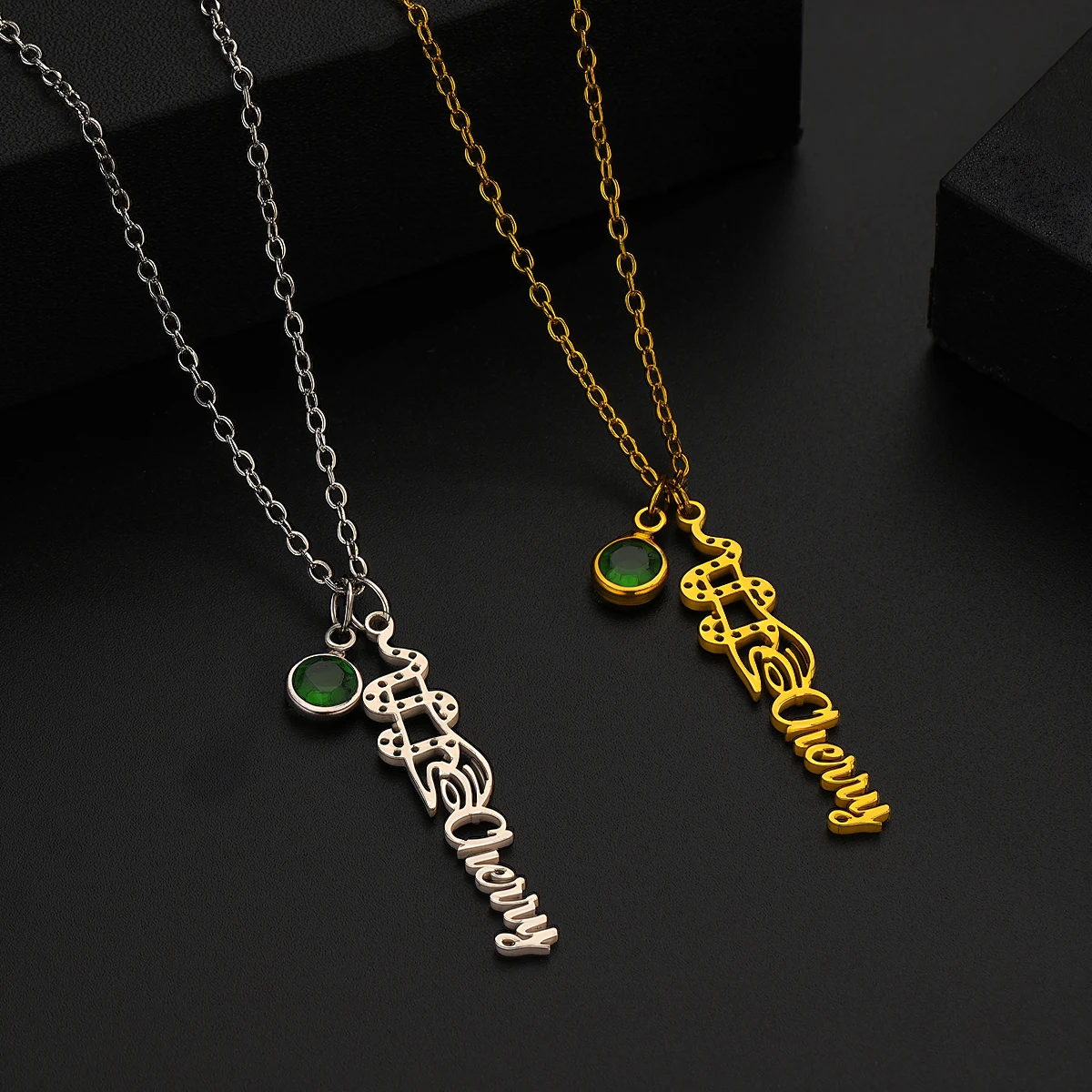 

Персонализированные ожерелья с именем на заказ, элегантный кулон с жестом для женщин, цепочка из нержавеющей стали, ювелирное изделие, подарок
