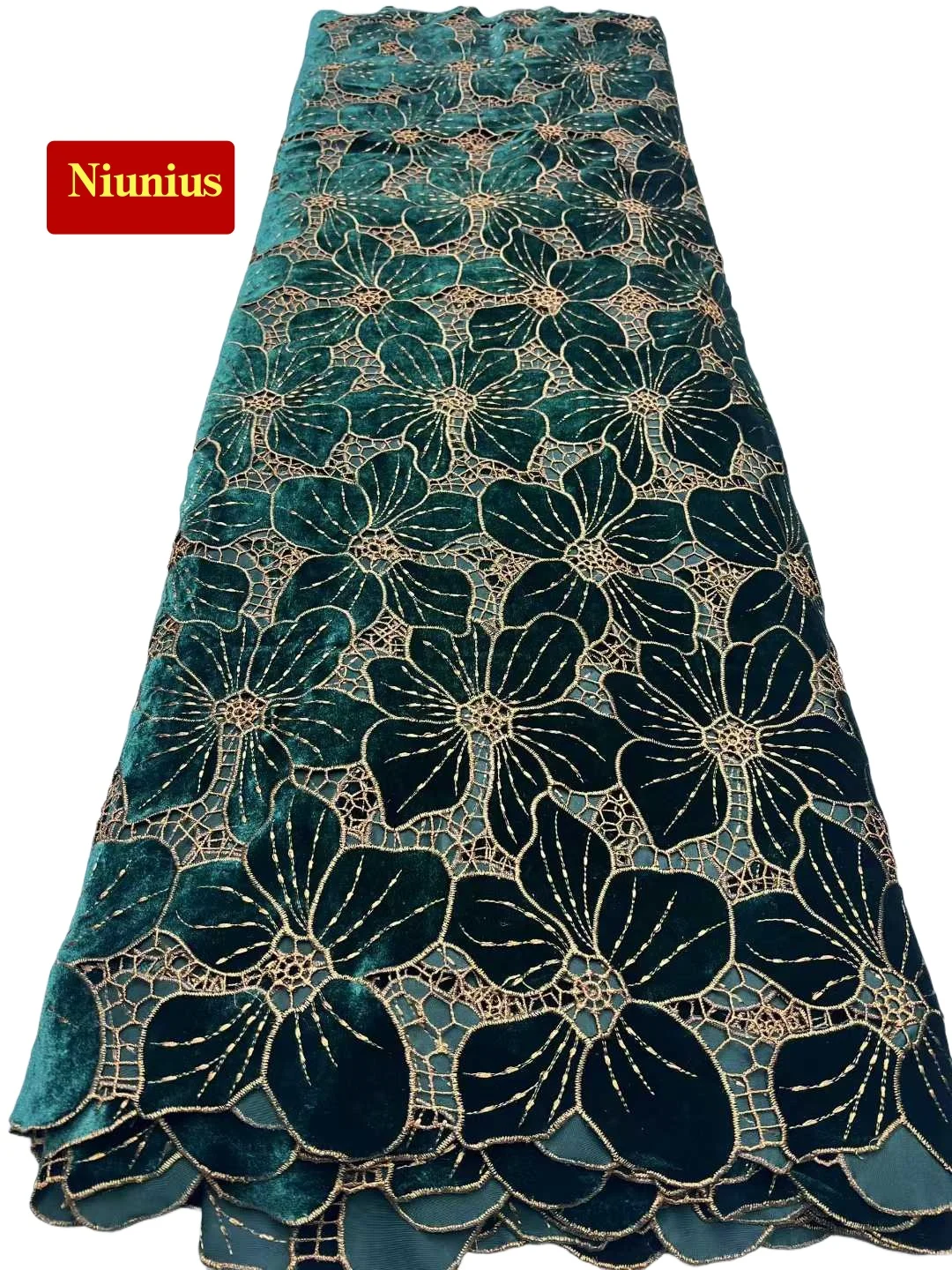 

5Yards Delicate Elegant Latest High Quality Very Soft Austria Embrodered Velvet Fabric For Party Evening Dress NN_2668Z