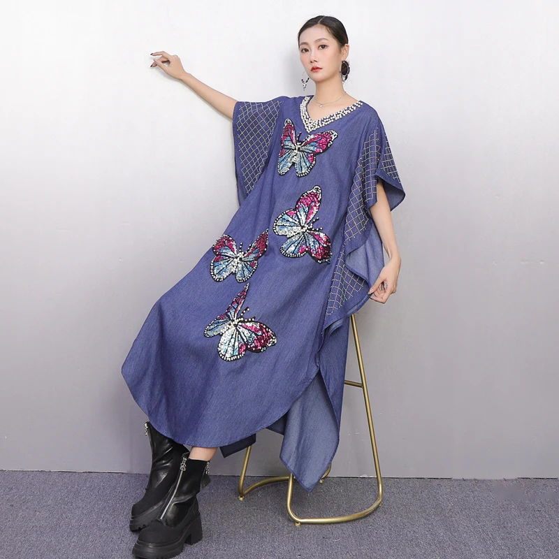 2025 Herfst Winter Elegante Vrouwen Losse Denim V-hals Lange Jurken Vrouwelijke Geborduurde Lange Mouw Jurk Groothandel J2079