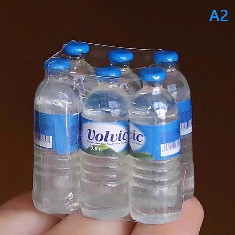 Mini botella de agua Mineral de simulación de resina en miniatura para casa de muñecas, modelo para decoración de casa de muñecas, juguetes de juego de simulación para niños, 1:12