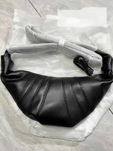 고급스러운 소프트 가죽 크로스바디 백 대용량 크로스바디 소프트 가죽 고급스러운 크로스바디 백 크로스백 크로스바디 백