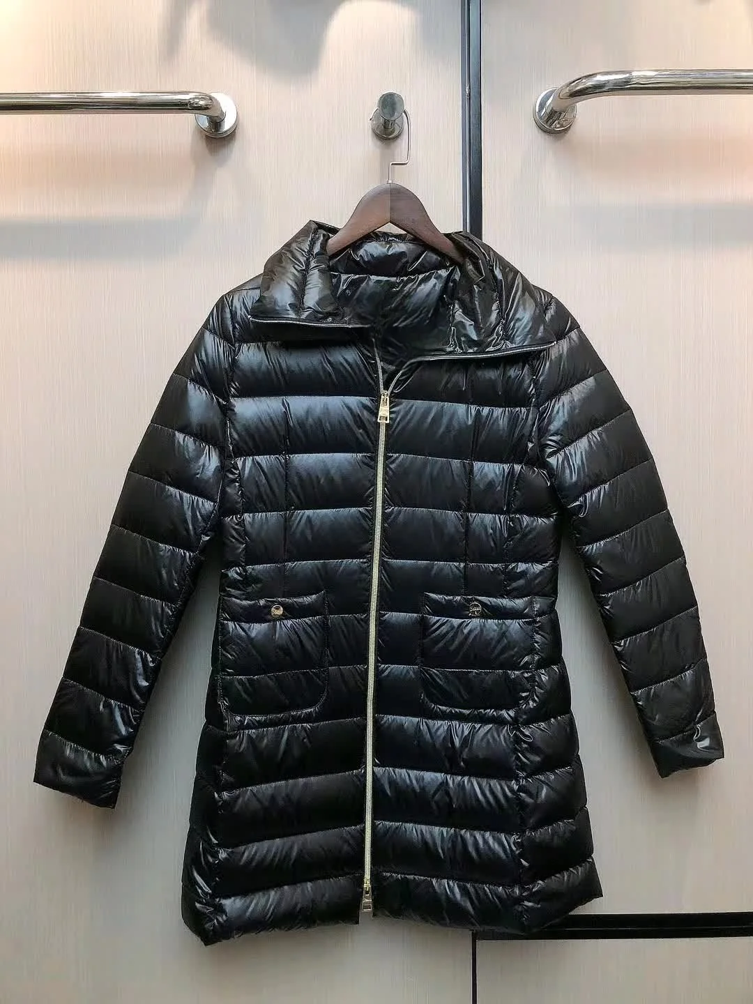 2025H نمط جديد سستة الياقة المدورة سترة أنيقة للتنقل سترة طويلة أسفل