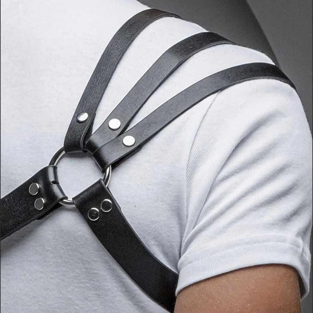 Men\'s Harness One Shoulder PU Leather Gay Men Chest Harness Bondage Black Leather Men Accessories Upper Erotic Body Men Harness