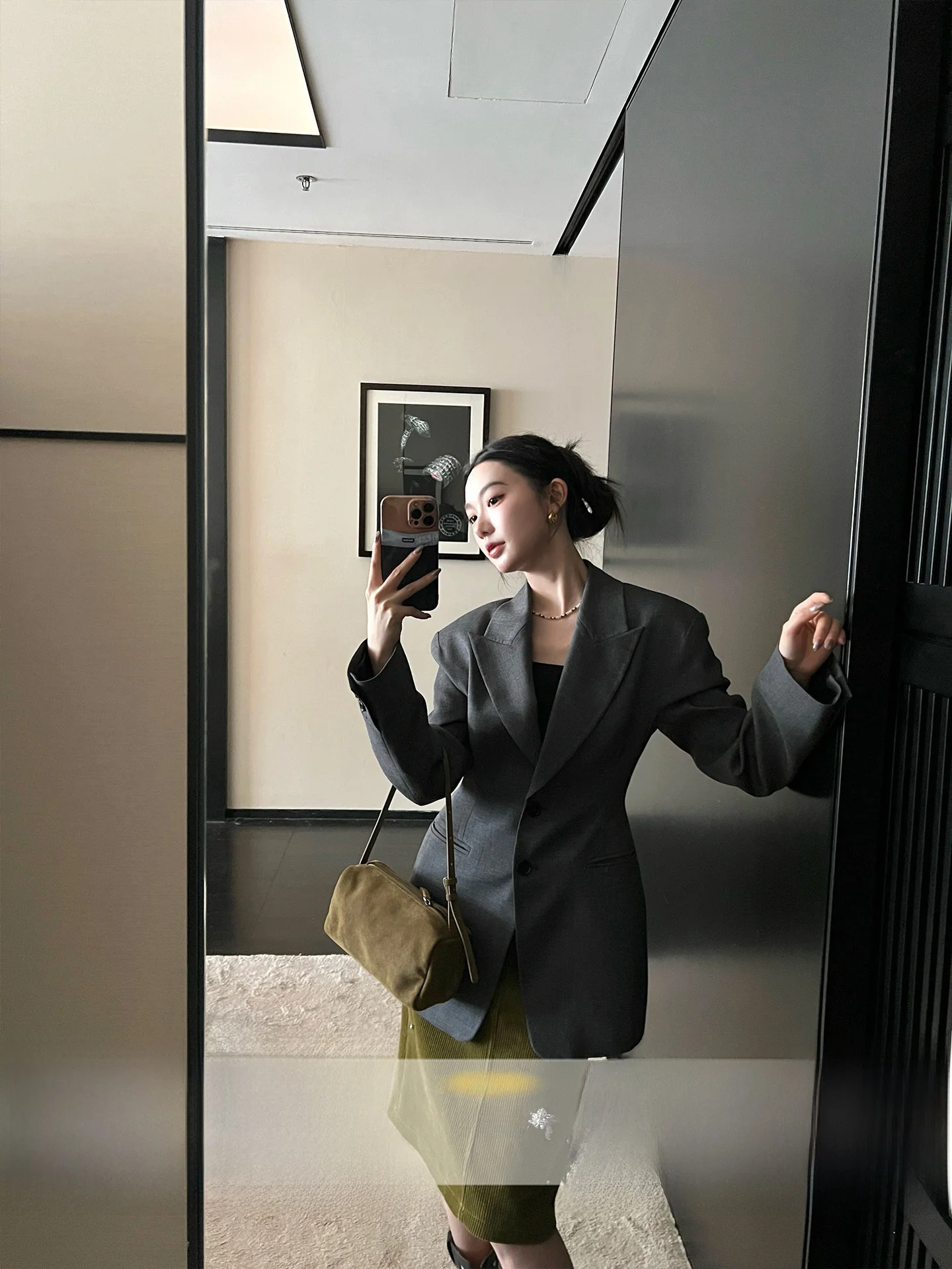 

Paris ow Old Money Sle Waist-Cinching awl Collar Suit Women's Loose Fit Polyester Fiber Daily Wear Single Button Closure