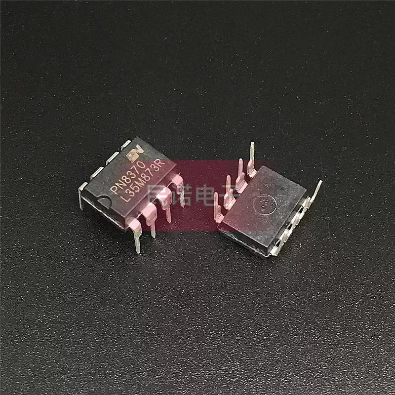 10-100pcs PN8370 5V 2.4A power IC PWM controller patch SOP7 direct insertion DIP8 charger chip