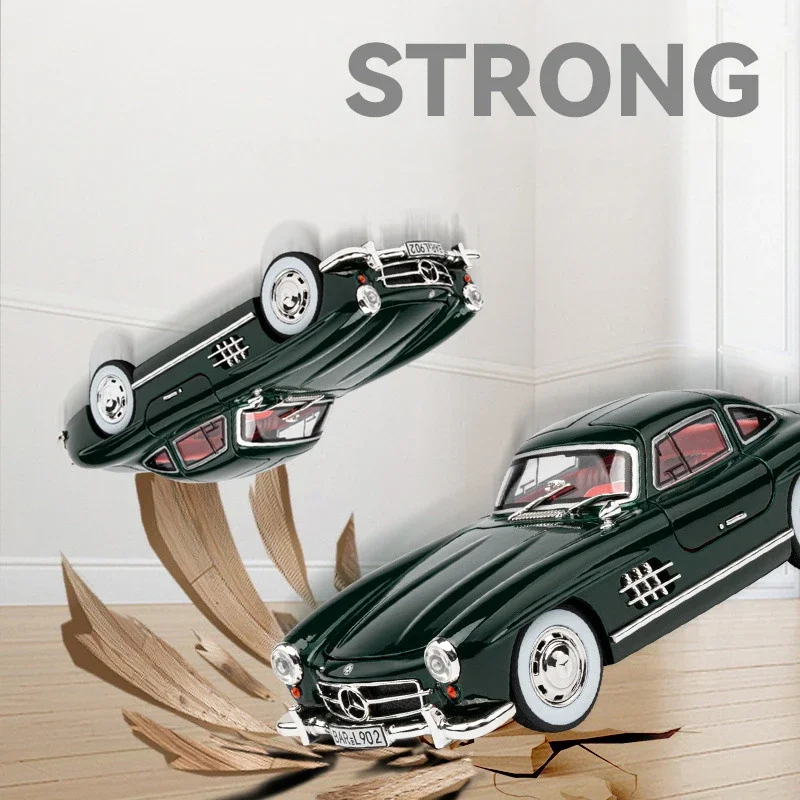 Simulation 1:24 Benz 300SL Vintage Alloy Car Model Sound Light Children Boy Diecast Toy Vehicle Collective Minaiture Voiture