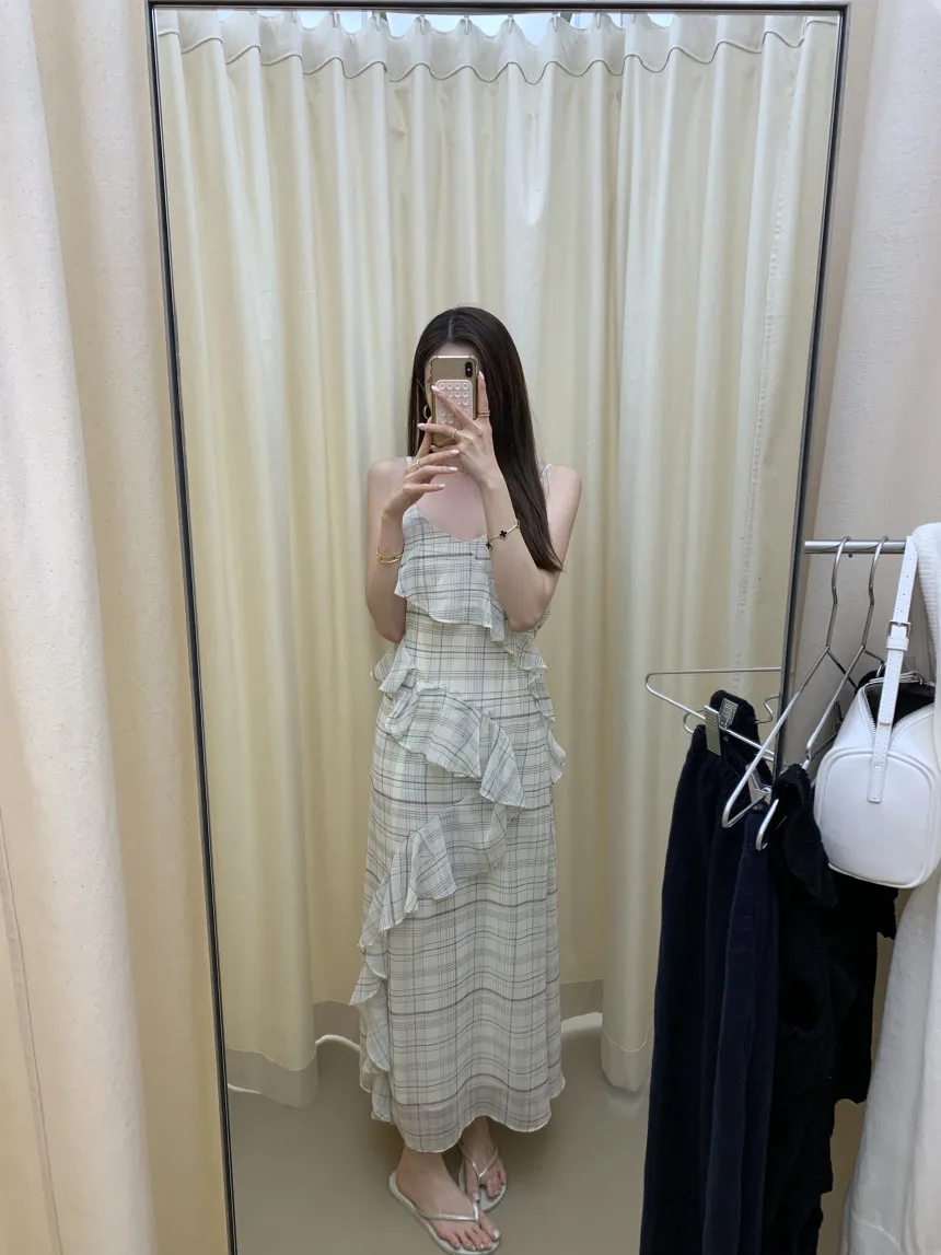 Vestido largo de verano de 2 colores para mujer, vestido de tirantes finos con volantes irregulares para vacaciones de estilo francés para mujer (cs2815)