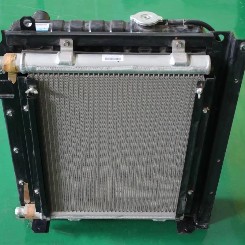 Excavator Water Tank Radiator 20Y-03-42452 for PC200-6 PC200-8 Radiator Fast Delivery