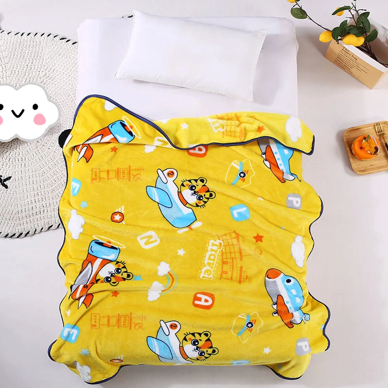 Children Double Side Plush Soft Small Blanket Cute Print Pattern Baby Keep Warm Cover Blanket Newborn Skin-friendly Hug Blanket