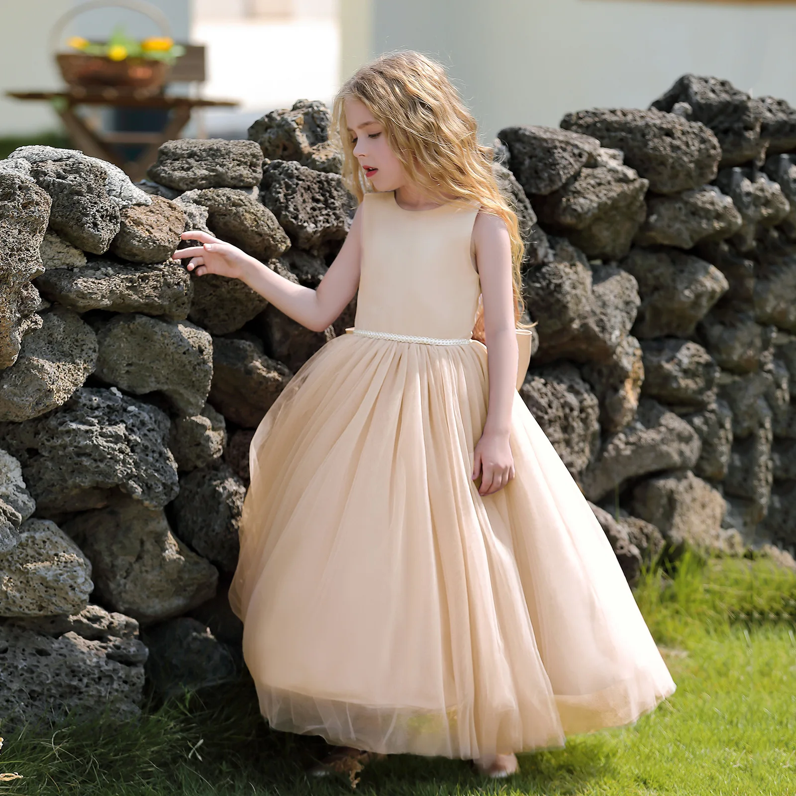 Vestido de tul con espalda descubierta para niña, vestido de fiesta de cumpleaños, vestido de noche, vestido de baile de princesa, cuentas de boda, flor Rosa melocotón, nuevo