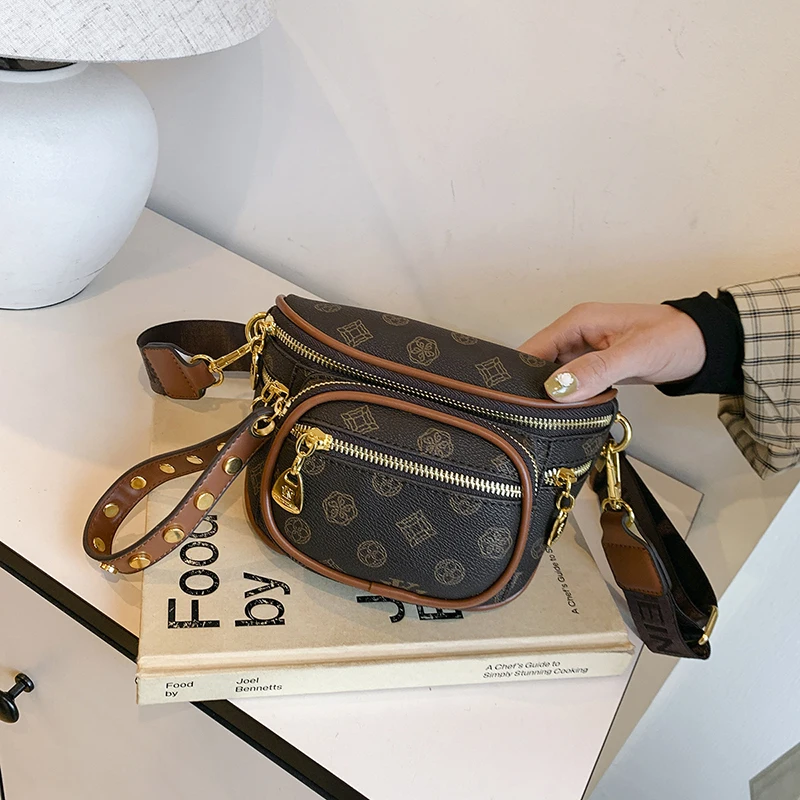 

Designer Leather Crossbody Bag - Elegant Casual Tote With Letter Logo Large Capacity Stylish Commuter Vintage Aesthetic