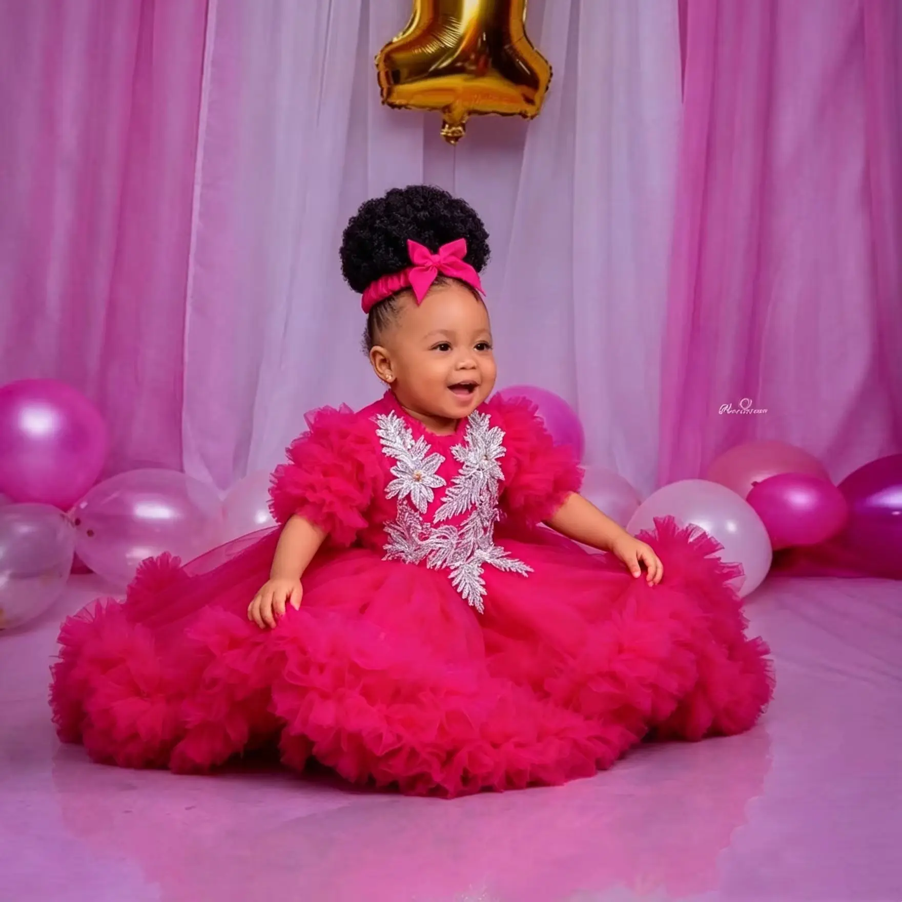 Customized Flower Girl Dresses Fuchsia Puffy Tulle Dress Sparkly Beaded 1st Birthday Photo Shoot Party Gown - view 2