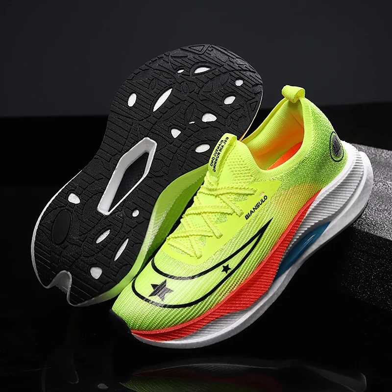 Mens Comfortable Lightweight Sneakers Mens Professional Running Shoes Non-slip Outdoor Shoes New Breathable Sneakers