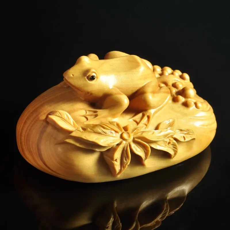 

XS1511- 8X5.5X4 CM Lovely Frog Boxwood Sculpture Animal Figurine Mini Statue Birthday Gift