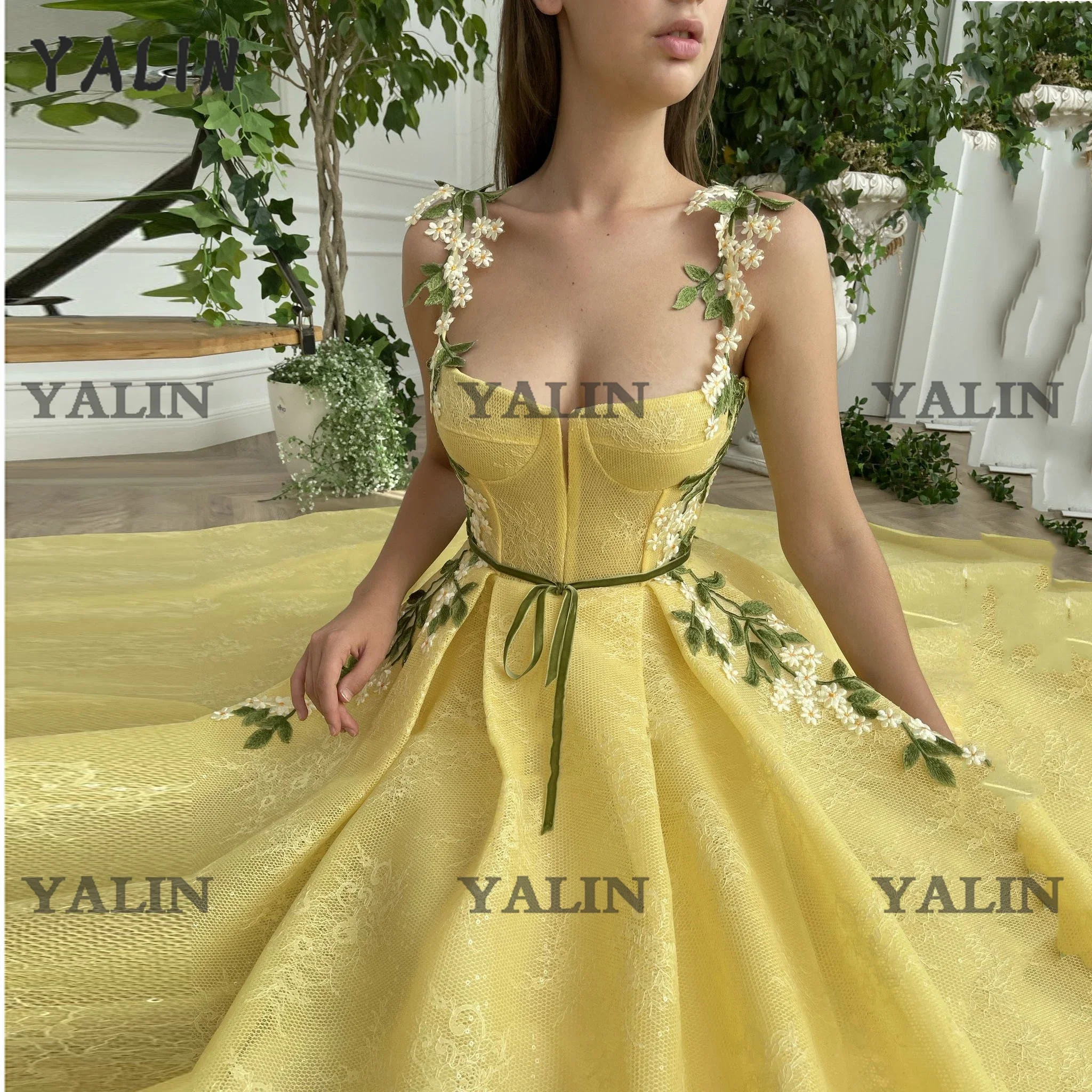 YALIN-Robe de Bal en Dentelle à Fleurs 3D, Tenue Formelle à Bretelles Spagetiti, Longueur au Sol, avec Ceinture en Ruban, Dos aux, pour Remise de Diplôme