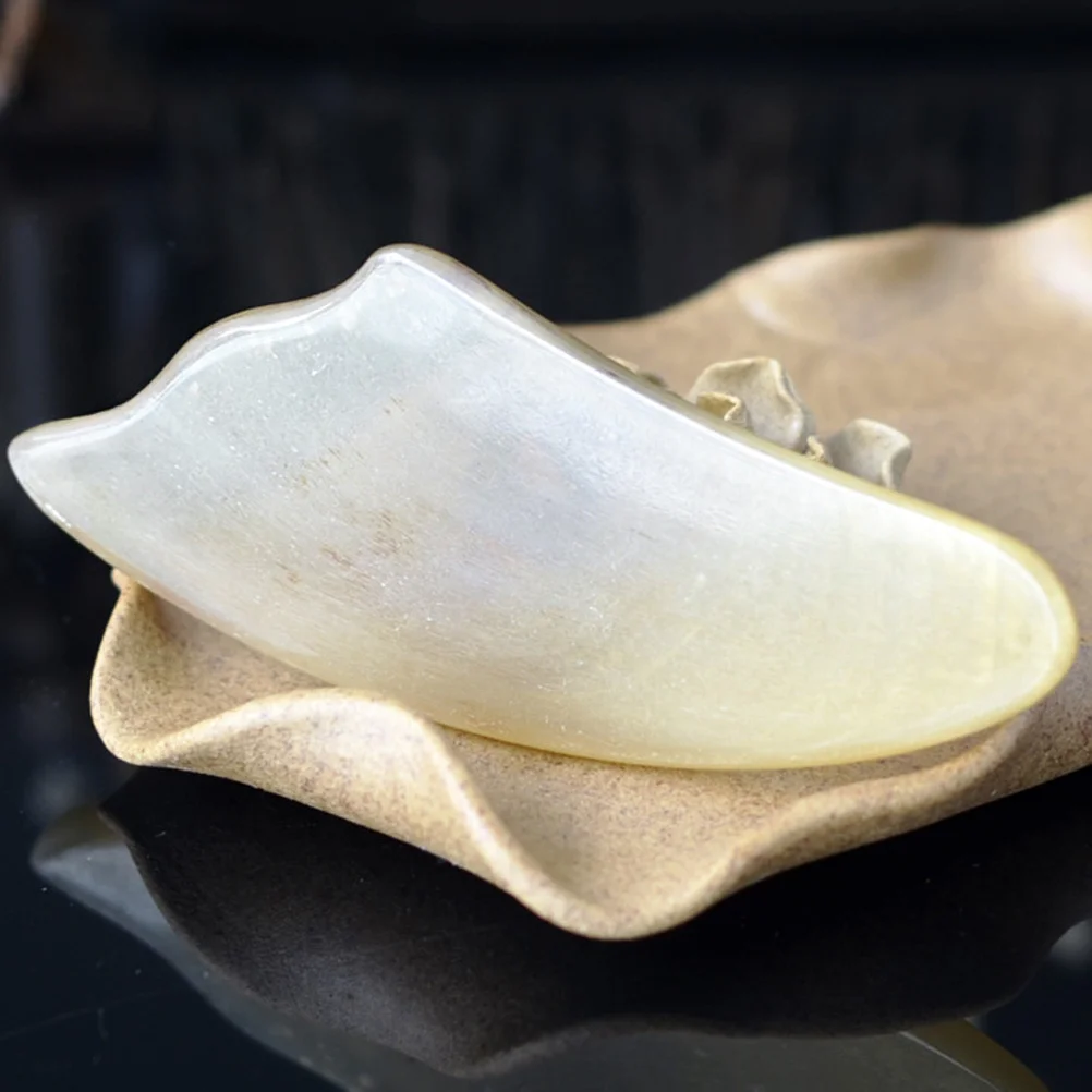 2Pcs Natural Sheep Horn Facial Scraping Plate Portable Massage Tool Promotes Circulation Skin Elasticity