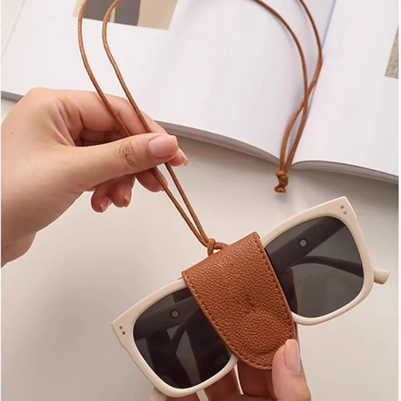 Magnetic Glasses Cover Hat Clip Hanging PU Leather Sunglasses Case Multi-Function Glasses Clip Portable Travel Eyewear Holder