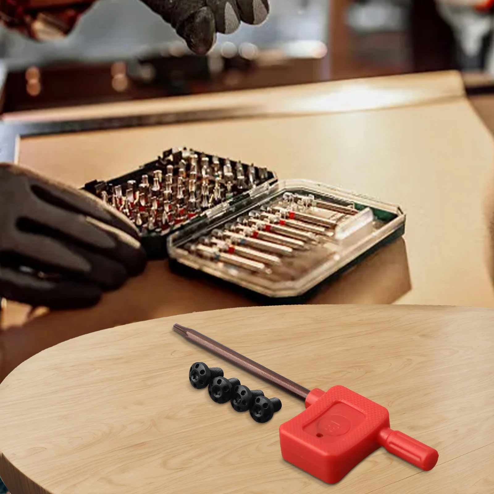 Jeu de vis CNC de 4,000 vitesses, pour le design classique de la poignée du odorde poing 1911, y compris un outil T8 pratique