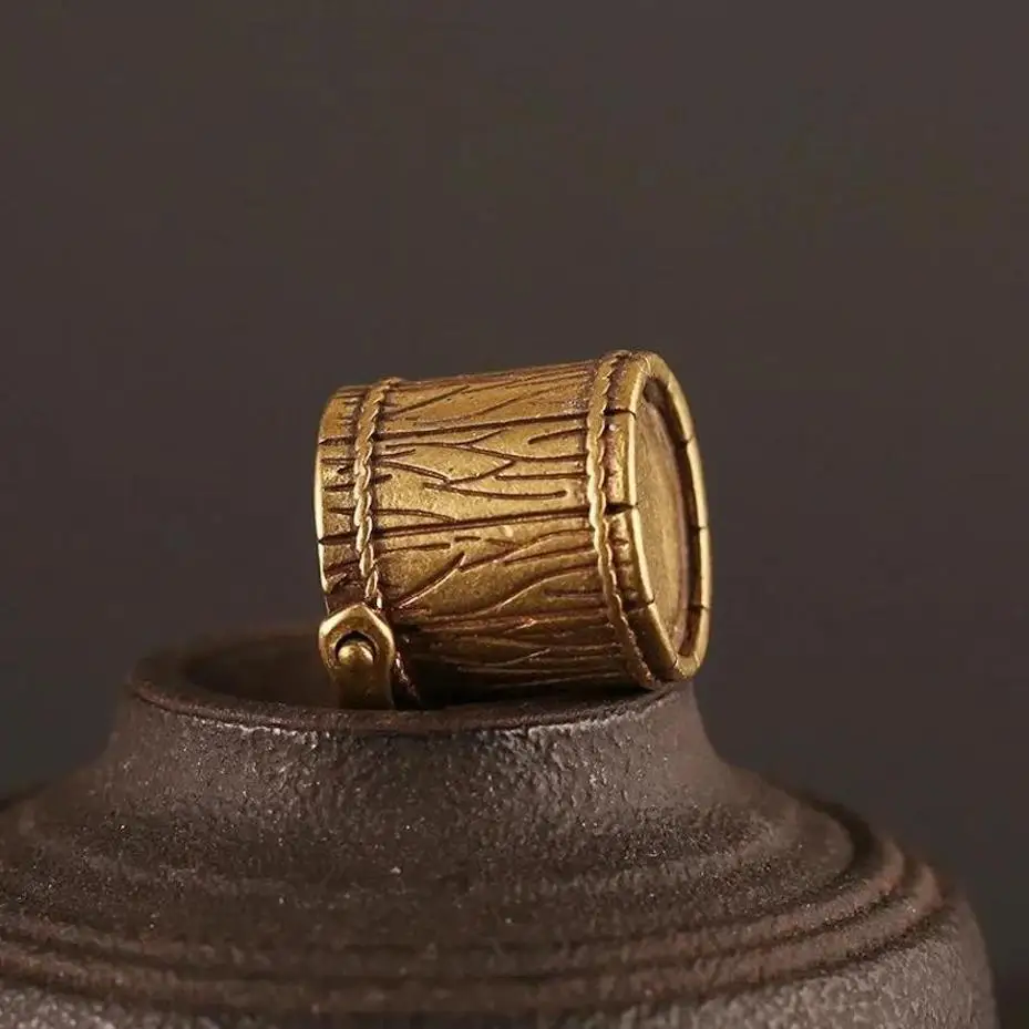 2026 Brass Lucky Shaped Small Water Bucket For Men And Women Car Keychain Pendant Portable Accessories Copper Tabletop Ornaments
