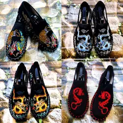 Cloth Shoes Old Beijing  Embroidery Flower Social Guy Male Moccasin-Gommino Student Casual Shoes Fashion National Chinese Style