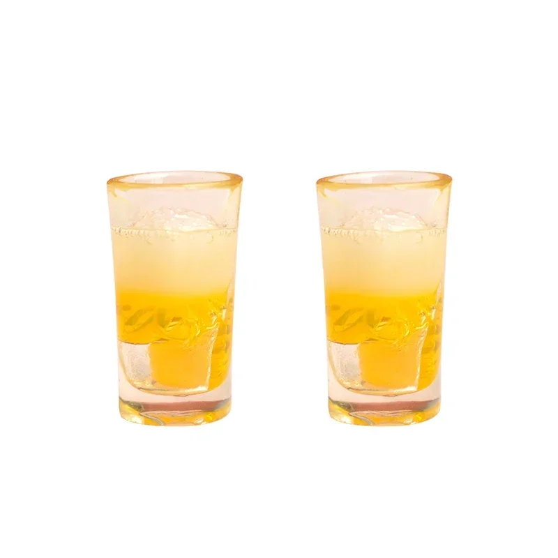 10 pezzi giocattolo in miniatura da cucina tazze da birra tazza accessorio modello di bevande giocattolo tazza da vino giocattolo decorazione della casa delle bambole
