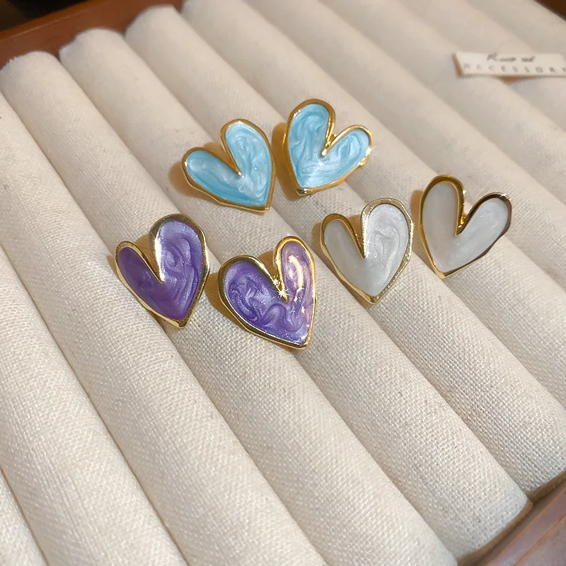 Pendientes de botón con forma de corazón para mujer y niña, aretes minimalistas de Color blanco, azul y morado, esmalte de amor coreano, estética