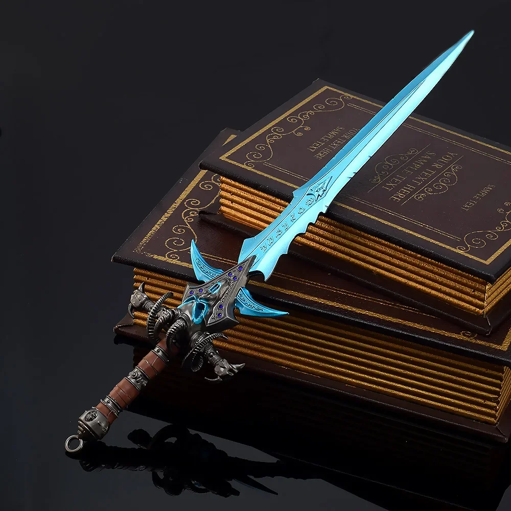 30 سنتيمتر سلاح العالم من علب Frostmourne Nerzhul The Lich King لعبة نموذج معدني ديكور كاتانا سيف ساموراي هدايا عيد الميلاد اللعب