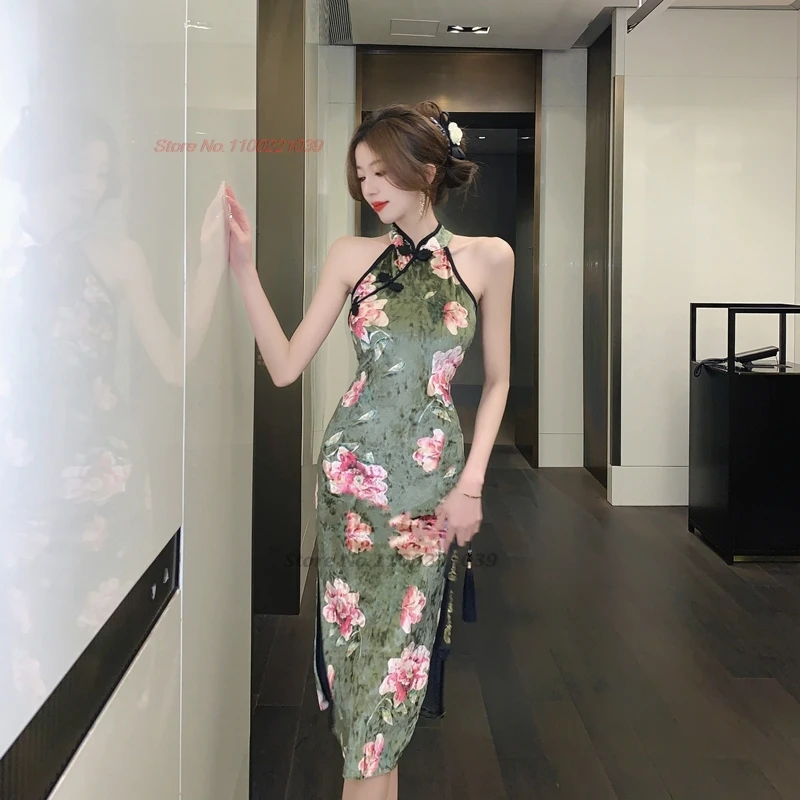 Vestido sexy chino cheongsam mejorado con estampado de flores nacionales, qipao de terciopelo elástico para discoteca, vestido de noche para banquete 2024