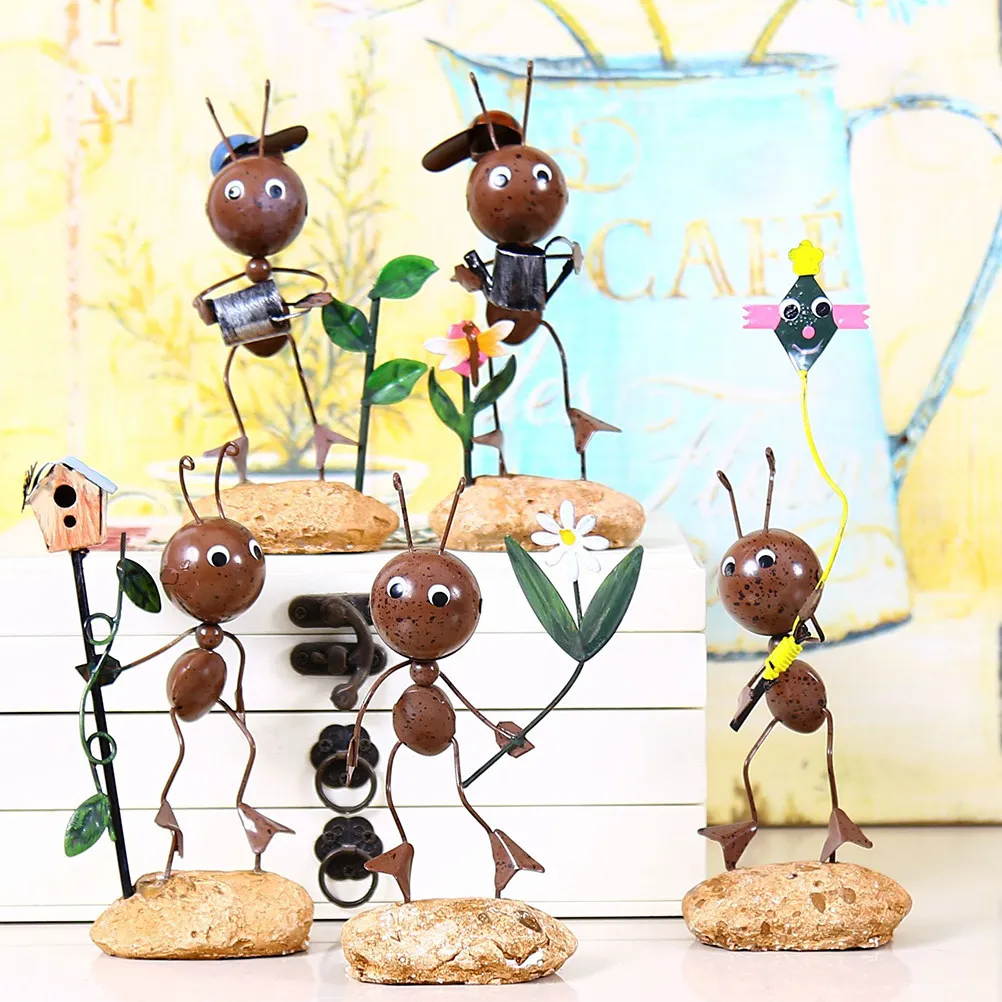 2 PCS Decor Ant Design Figurine Decorative Ornaments Ants Models Birthday Decorations Statue Desktop Fake