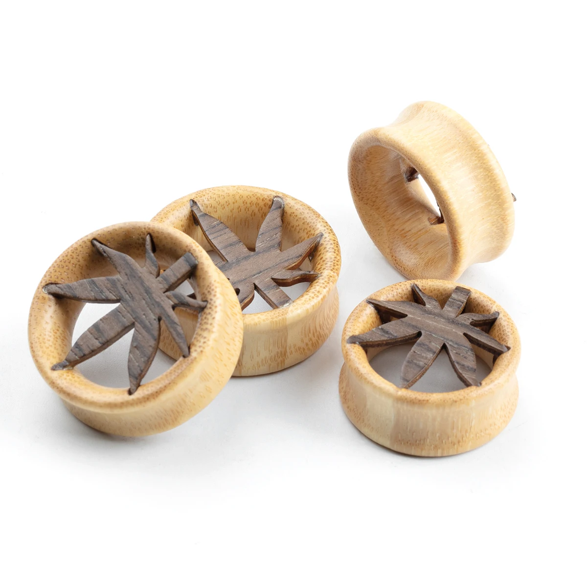 1 Pair 30-26mm Wooden Maple Leaf Earplugs & Tunnel Gauge Earring Dilators Saddle Plugs Stretch Piercing Jewelry