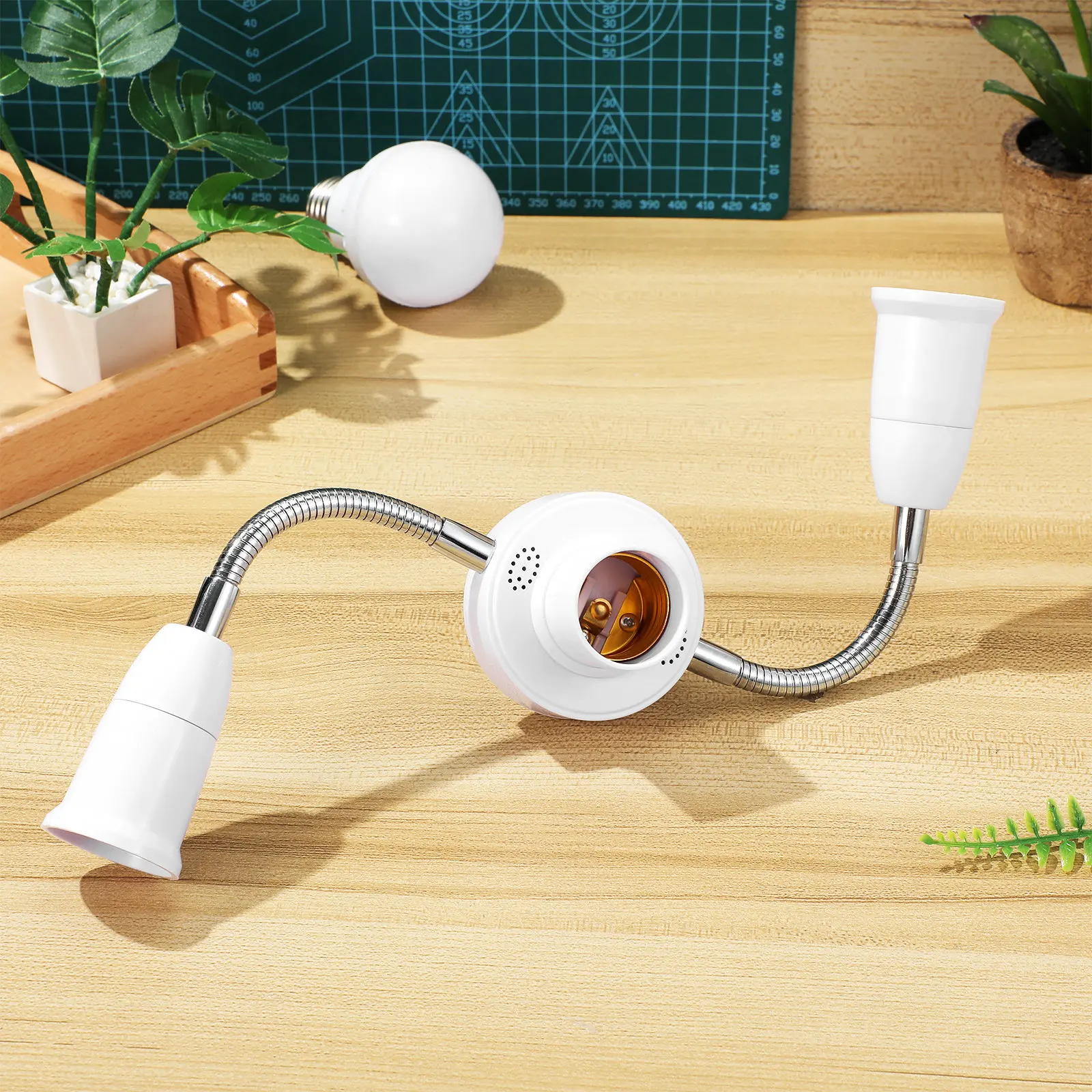 

Адаптер-разветвитель E27 на 3 гибких патрона для светодиодных ламп, регулируемый удлинитель-разветвитель для светильников