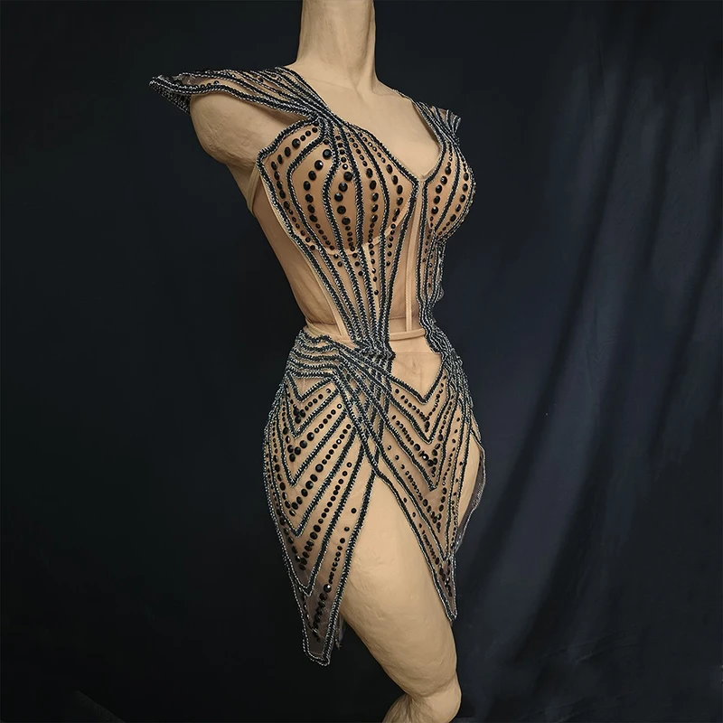 جديد أسود مثير غير النظامية فستان المرأة عرض مسرحي الزي المغني نموذج أداء المرحلة ارتداء ملهى ليلي بار ملابس الحفلات VDL4752 #2