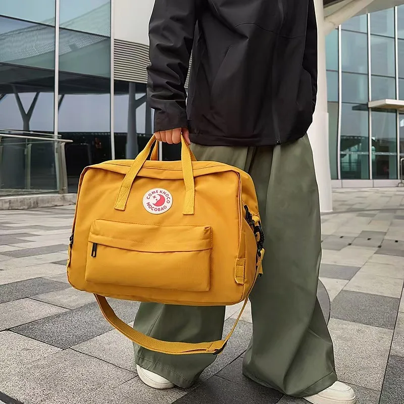 トラベルバッグ 30L トートバッグ 大容量 フィットネス 多機能 防水 トラベル ラップトップバッグ