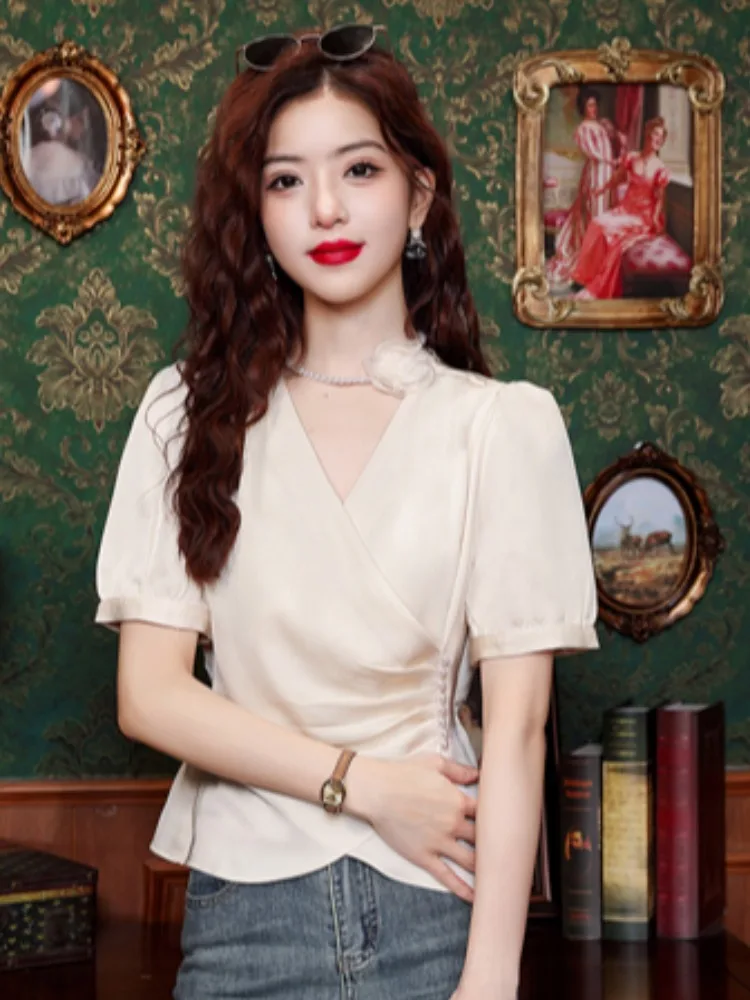 

Ele ort Sve Chiffon irt Women's Faion Design Summer New Sle ature Top Commute Sle Bubble Sve V-ne