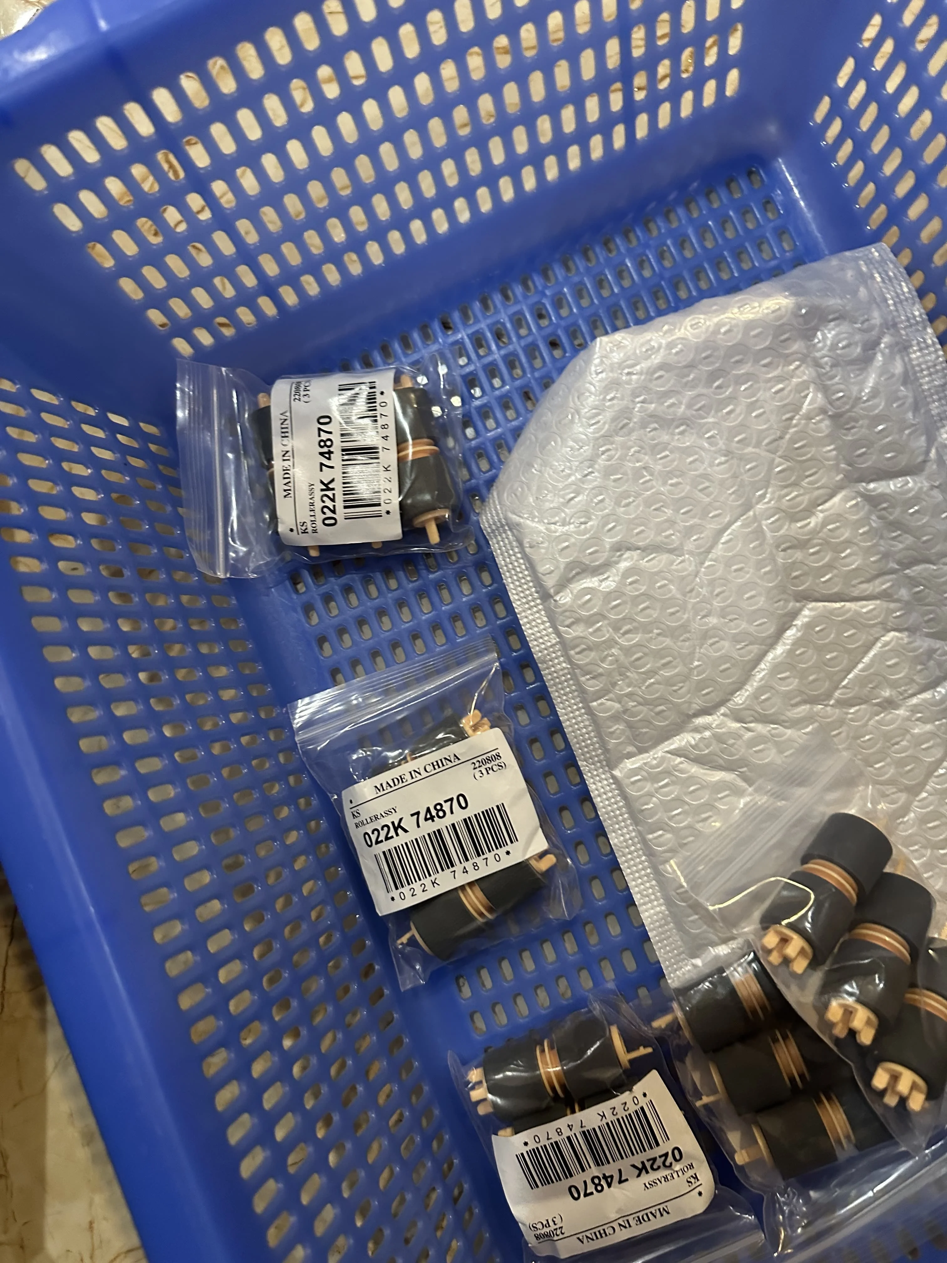 

36 роликов подачи бумаги для Xerox WorkCentre 5335 7525 7535 7775 5325 7655 7665 7675 7755 7765 5330 7425 7428 7435 7530 7545 7556