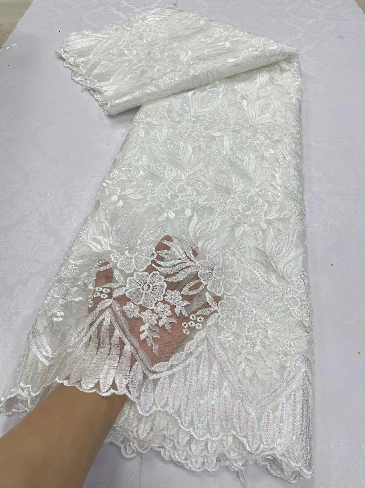 

Luxury African Mesh White Fabric Embroidery For Women Sewing Party Dresse Dubai Beading Lace Sequin Fabric 5 Yards Meters Cloth