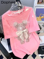 Camiseta de algodón rosa dulce, camiseta con gráfico de dibujos animados de oso con lazo brillante Diomand hecho a mano, camisetas de verano, accesorios superiores, ropa