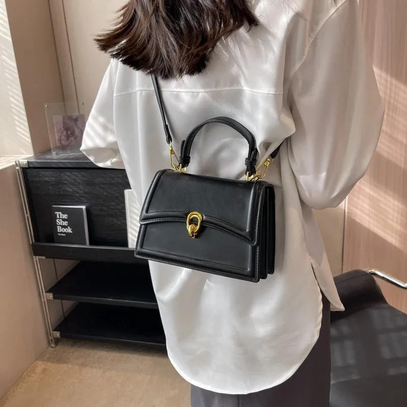 Black Handheld Small Square Bag 2024 New Popular Shoulder Bag Fashion Versatile Crossbody Bag Textured PU Commuter Shopping Bag